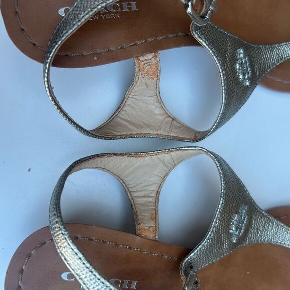 Coach Vitalia Gold Sandals T-Strap Slingback Pebbled Leather Low Wedge Size 7 - Picture 8 of 12